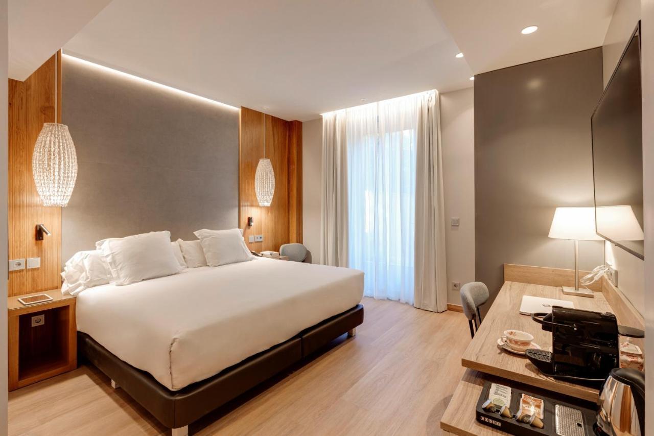 Hotel Boutique Mirlo Barcelona Luaran gambar